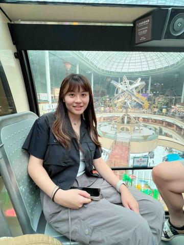 提供加入官方帳號服務的專家Nancy Yu