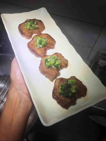 金玲 - 牛舌佐蔥鹽