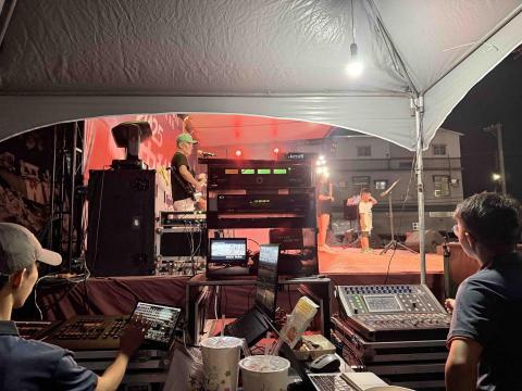 美好娛樂活動 - 燈光音響專業控制人員