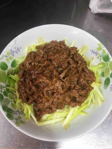 金玲 - 京醬牛肉絲