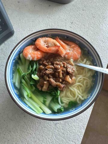 金玲 - 鮮蝦切仔麵