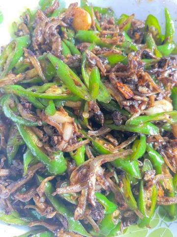 金玲 - 青椒小魚乾