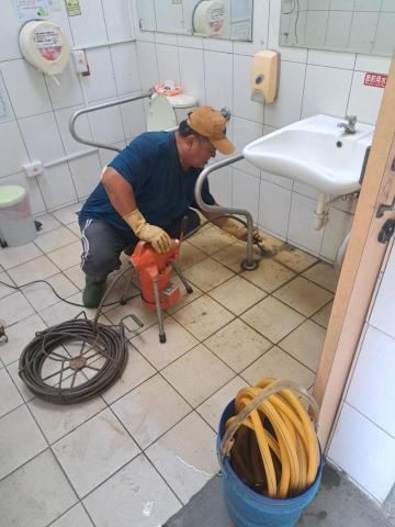 九九衛生清潔行 - 通排水管