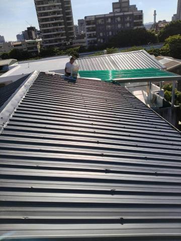 慧昇鐵皮屋工程行 - 板橋懷德街蓋板 慧昇鐵皮屋工程行 - 板橋懷德街蓋板