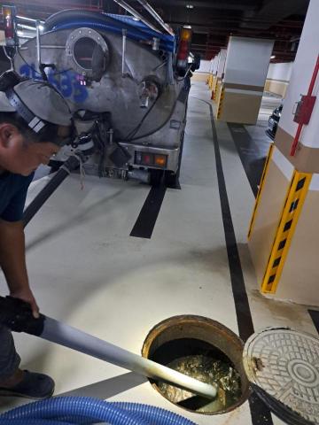 九九衛生清潔行 - 大樓地下室抽水肥