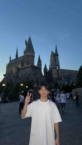 提供高中化學服務的專家黃泰源