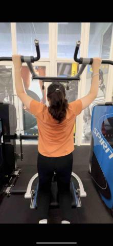 台中海線、東海別墅、可一對一、二,有國際證照的男女教練 -  台中海線、東海別墅、可一對一、二,有國際證照的男女教練 -