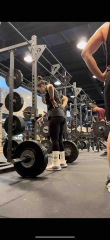 台中海線、東海別墅、可一對一、二,有國際證照的男女教練 -  台中海線、東海別墅、可一對一、二,有國際證照的男女教練 -