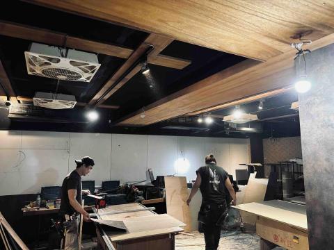 睿璿油漆工程 - 日式料理店 天花板木作染色