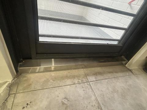 開鑫鐵工廠 - 304不鏽鋼門擋防水✅