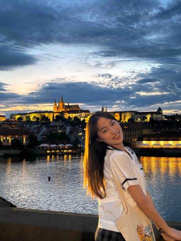 提供舞蹈班服務的專家胡萓恩