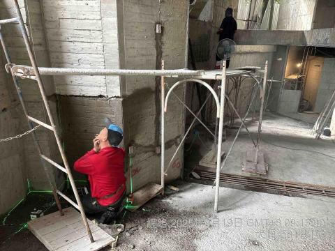 張師傅 - 武場 雷射吊線黏條