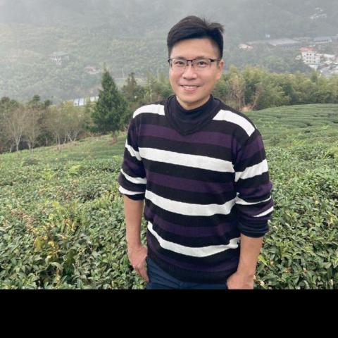 提供送機專車服務的專家郭泰麟