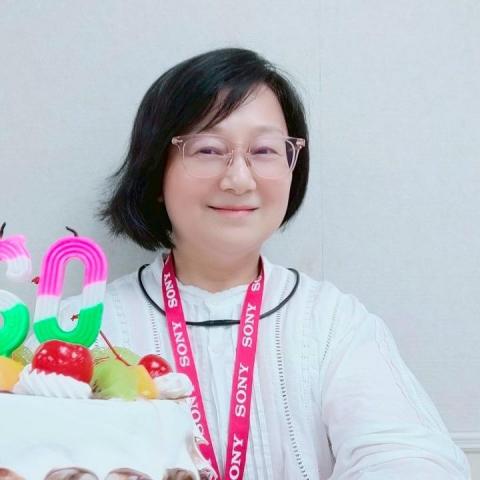 提供手工服務的專家蔡小姐