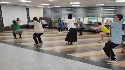 肉包教練 - 企業肌力課程