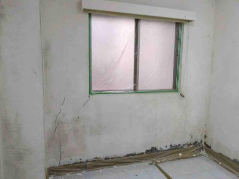 北歐塗裝油漆工程 - 整間燒香拜拜房-施工前 北歐塗裝油漆工程 - 整間燒香拜拜房-施工前