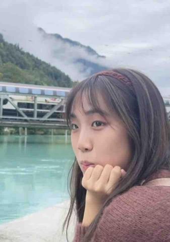 游茲涵 游茲涵