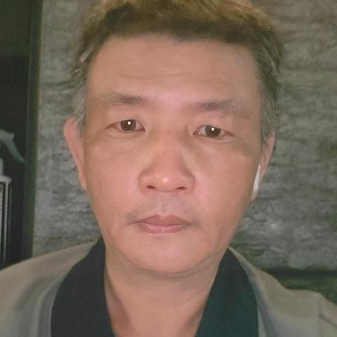 提供加入外送服務的專家余俊頡