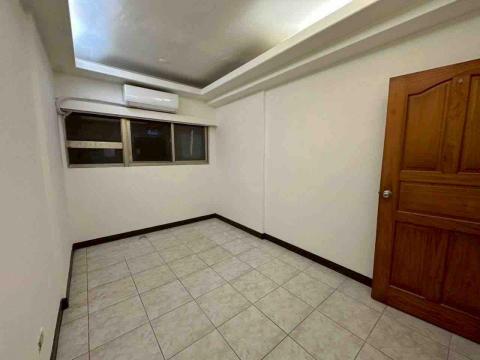 北歐塗裝油漆工程 - 整間燒香拜拜房-完工實拍照 北歐塗裝油漆工程 - 整間燒香拜拜房-完工實拍照