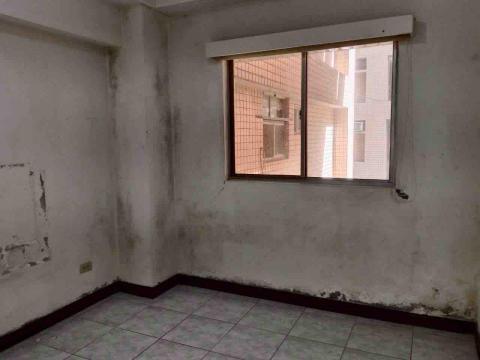 北歐塗裝油漆工程 - 整間燒香拜拜房-施工前 北歐塗裝油漆工程 - 整間燒香拜拜房-施工前