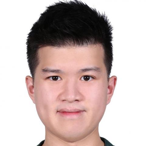 提供多平台數據分析服務的專家徐翊舜