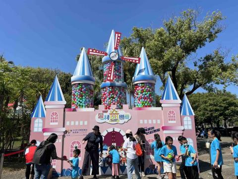 快樂創意公仔 - 活動設備訂製