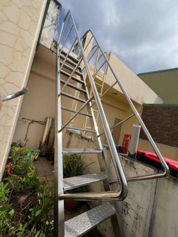 薛承昊 - 垂直梯改不鏽鋼平台梯