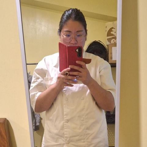 提供應徵廚師服務的專家黃馨慧