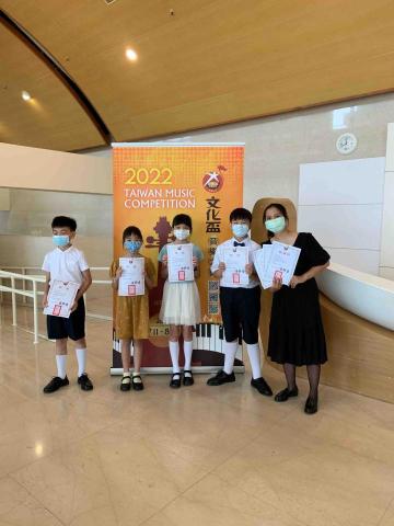 提供吹直笛服務的專家馨樂