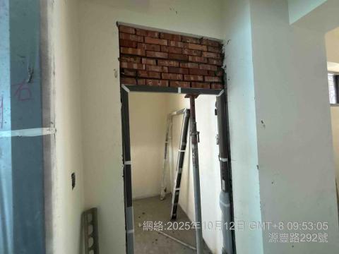 張師傅 - 今天是搬磚疊磚的一天