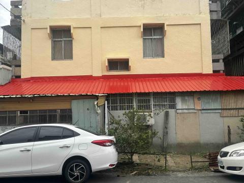 浩森防水工程行 - 外牆防水保養，鐵皮屋保養