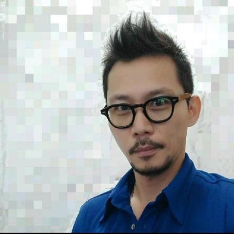 提供友達股票服務的專家陳先生