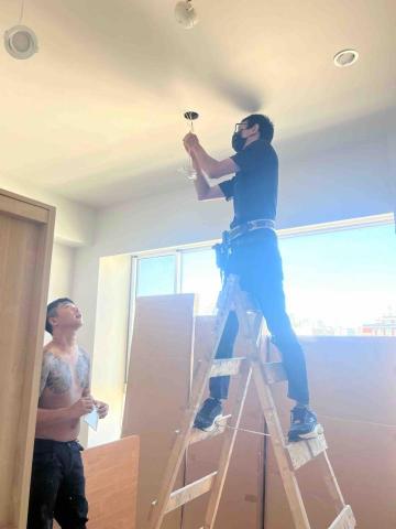 順富工程行（居家修繕》 - 天花板裝潢完燈具安裝