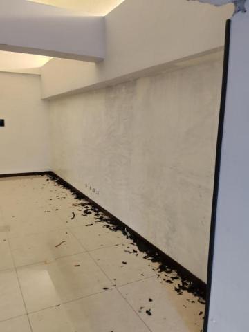 小陳 拆除 清運 油漆 自工價廉 - 發泡壁紙清除