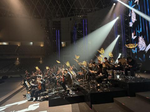 Cora 張仲薇小提琴教學/表演🎻 - 在大巨蛋演出