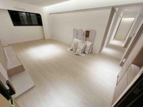 岦悅地板工程 - SPC石塑耐磨木紋地板