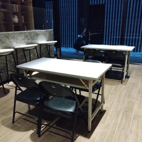 提供acecpt高雄服務的專家陳女士