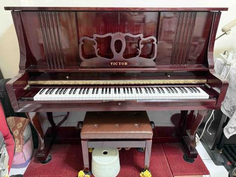 新展國際鋼琴維修技術 - VICTOR PIANO