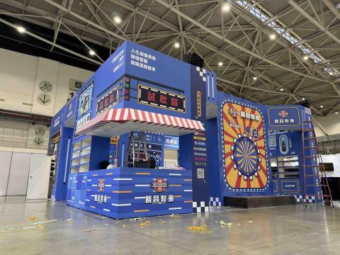 簡子堯 - 南港展覽館照護展佈置