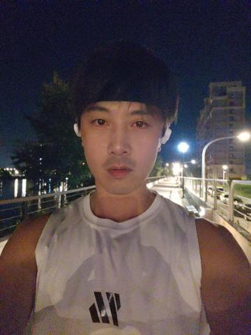 林口芳療按摩師推薦舒壓男按摩師