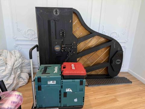 新展國際鋼琴維修技術 - 