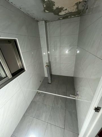 裕仁 - 貼地磚 壁磚填縫