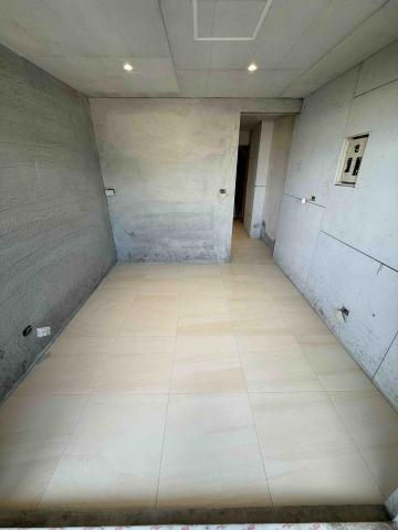 正唯工程行 - 室內騷底60*60地磚工程