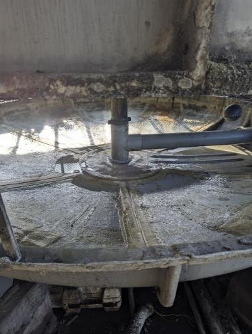 空調個人工作室 - 冷卻水塔清洗