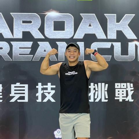 提供台北駕訓教練服務的專家林晉丞