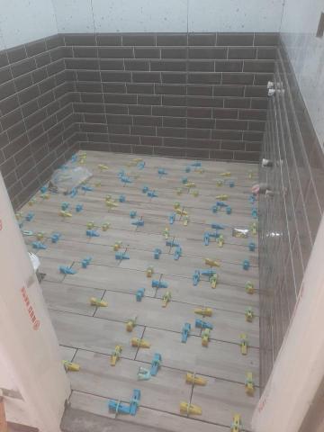 淨明泓鈞工程 - 浴廁磁磚施工