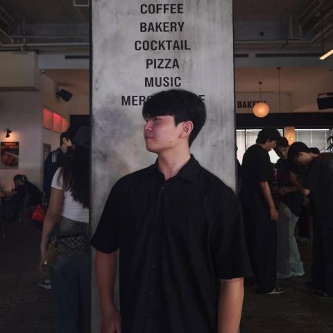 提供游泳選手服務的專家陳奕豪