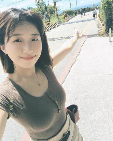 邱思綺 - 喜歡出去戶外