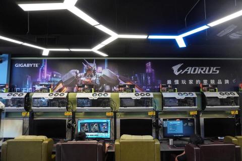 立臻廣告有限公司 - 室內大圖輸出