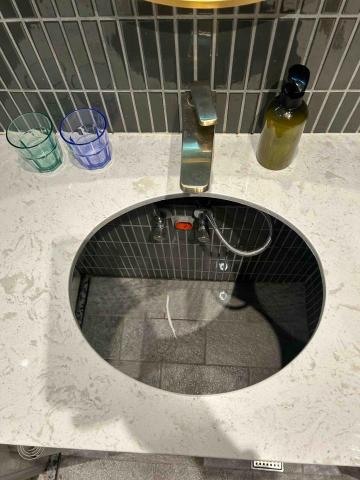 啟湧工程 - 臉盆拆換